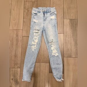 American Eagle Outfitters womens Light Blue Ripped Skinny Jeans